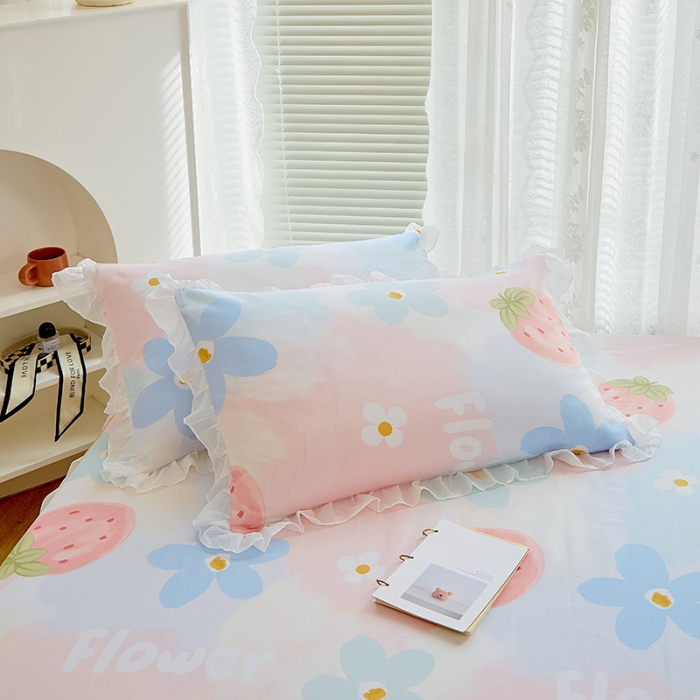 91家纺网 家纺一手货源 找家纺 金丝鸟 2022新款全棉花边床笠 草莓物语