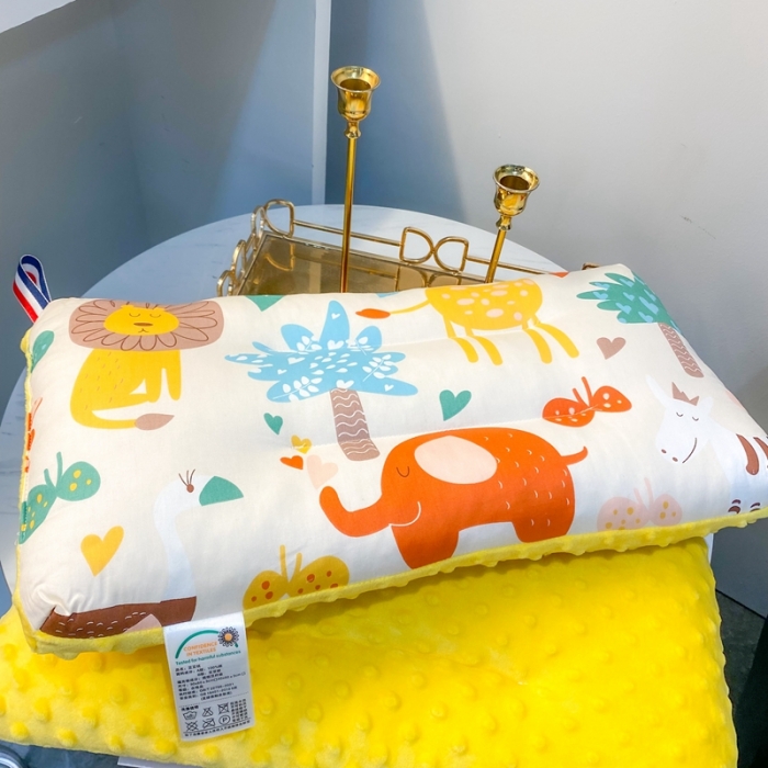 91家纺网 家纺一手货源 找家纺 宝晶枕芯 2022新款全棉儿童枕头可水洗儿童枕 动物世界