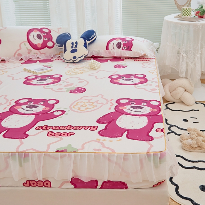 91家纺网 家纺一手货源 找家纺 金丝鸟 2022新款全棉花边床笠 草莓熊