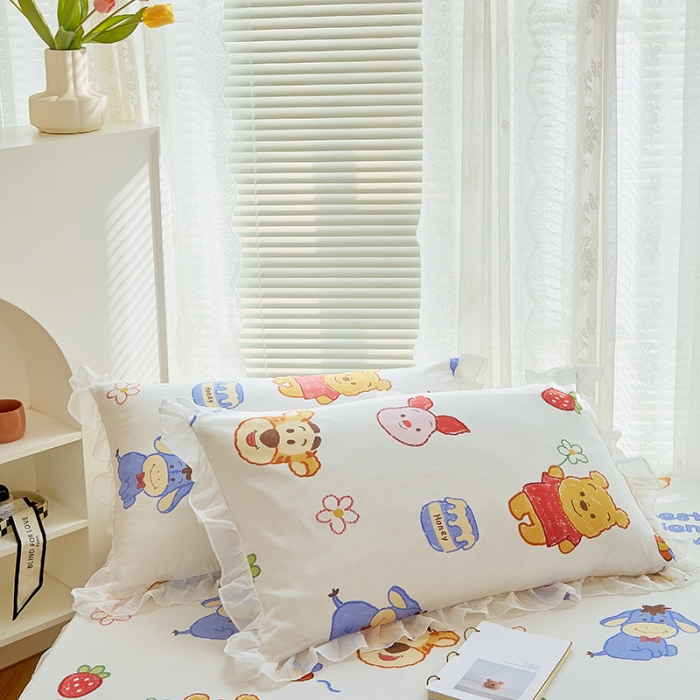 91家纺网 家纺一手货源 找家纺 金丝鸟 2022新款全棉花边床笠 维尼伙伴