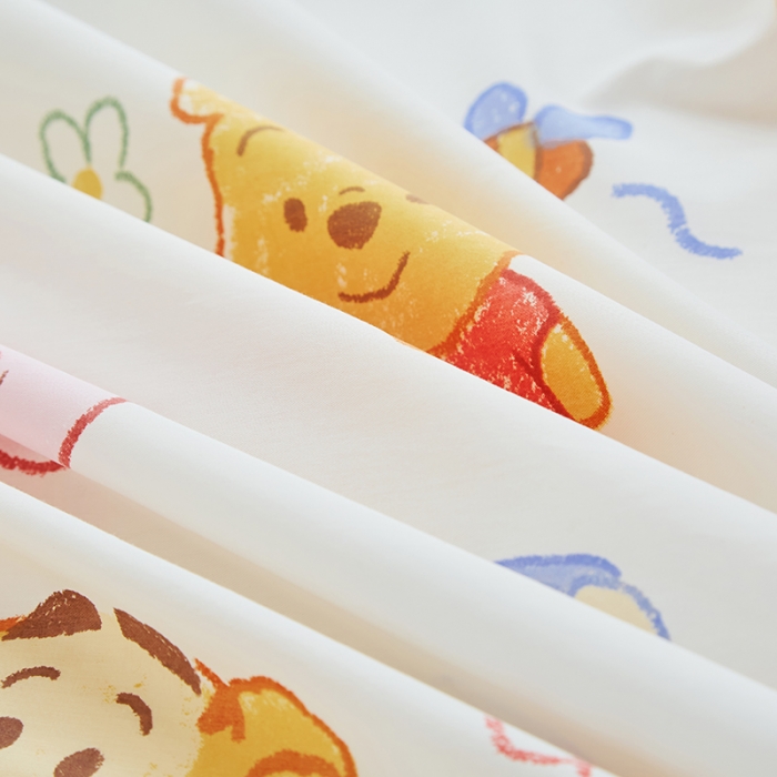 91家纺网 家纺一手货源 找家纺 金丝鸟 2022新款全棉花边床笠 维尼伙伴