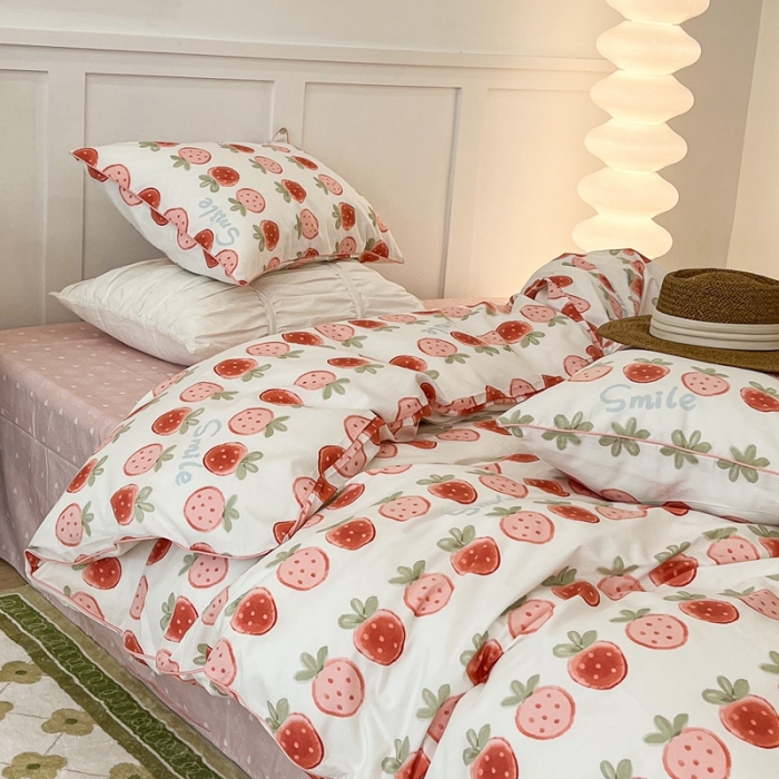 91家纺网 家纺一手货源 找家纺 昔可2022新款嵌绳全棉四件套组图二 草莓夹心