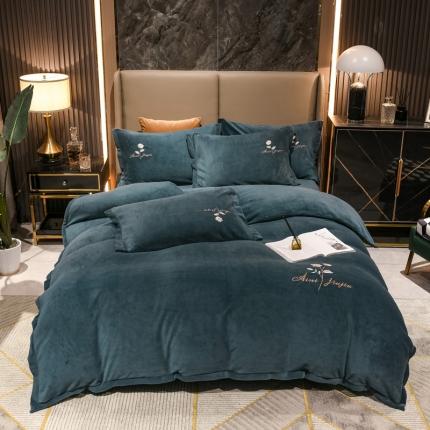 91家纺网 家纺一手货源 找家纺 （总）2025新款牛奶绒纯色双拼四件套床单/床裙/床罩款（轻奢拍摄）