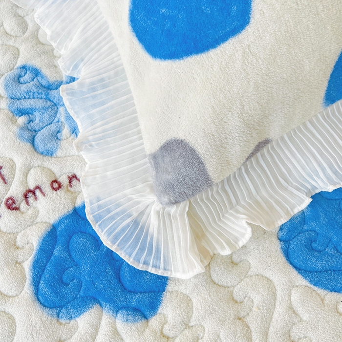 91家纺网 家纺一手货源 找家纺 澳梵  2022新款牛奶绒印花床盖三件套四件套 心心相印