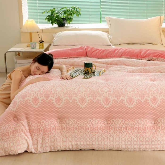 91家纺网 家纺一手货源 找家纺 伊被源 2022新款炽热绒牛奶绒冬被 豆沙