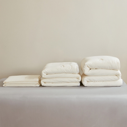 91家纺网 家纺一手货源 找家纺 （51%大豆）A类原棉大豆拉链子母被二合一双胎被芯大豆子母被