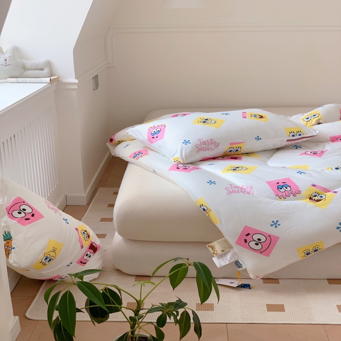 91家纺网 家纺一手货源 找家纺 星期八 海绵宝宝春秋被冬被系列 方块海绵宝宝