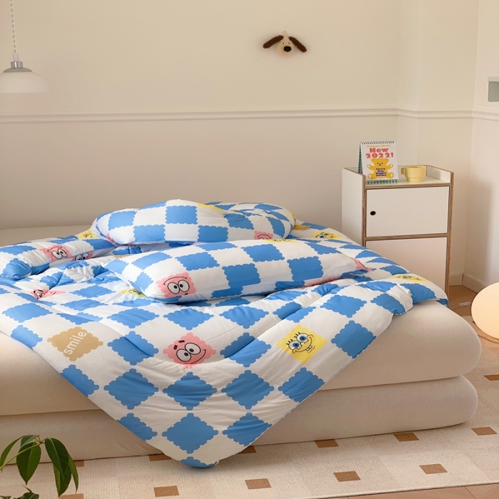 91家纺网 家纺一手货源 找家纺 星期八 海绵宝宝春秋被冬被系列 棋盘格海绵宝宝