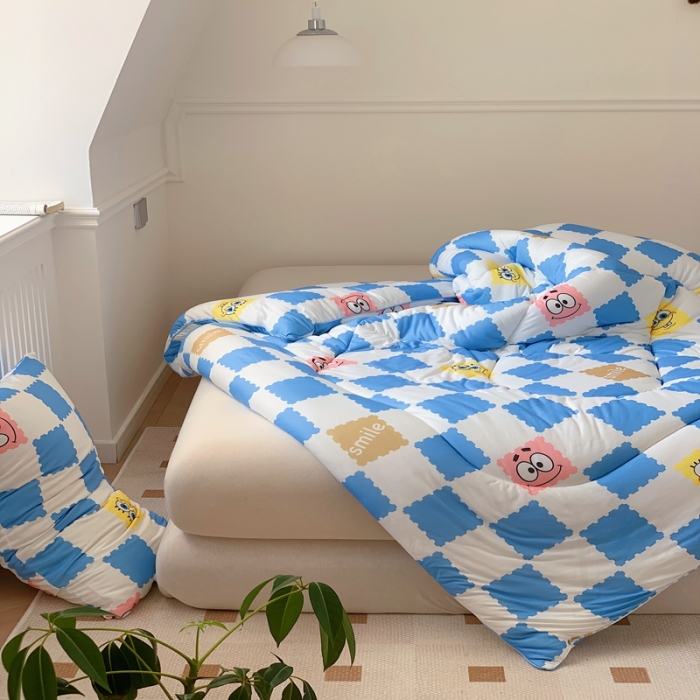 91家纺网 家纺一手货源 找家纺 星期八 海绵宝宝春秋被冬被系列 棋盘格海绵宝宝