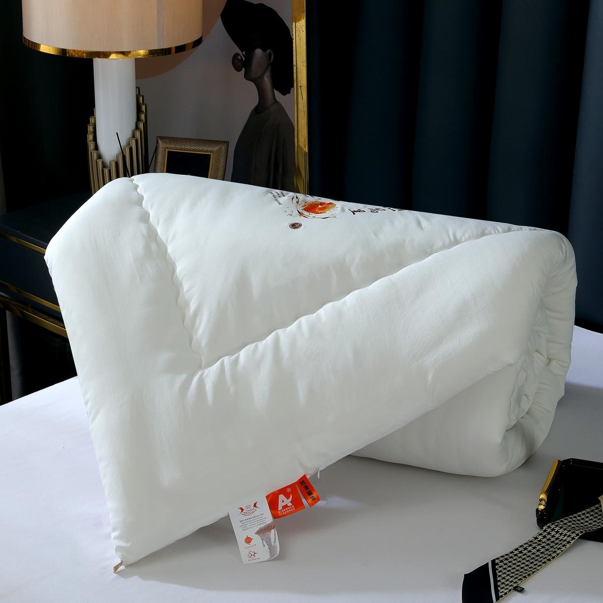 91家纺网 家纺一手货源 找家纺 （总）伊被源 2022新款亲肤抗菌舒适冬被被子被芯-燕窝里