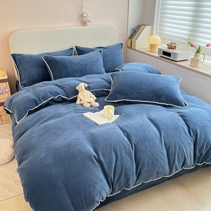 91家纺网 家纺一手货源 找家纺 安哆啦 新款贝壳边工艺牛奶绒珊瑚绒四件套单被套 宝石蓝