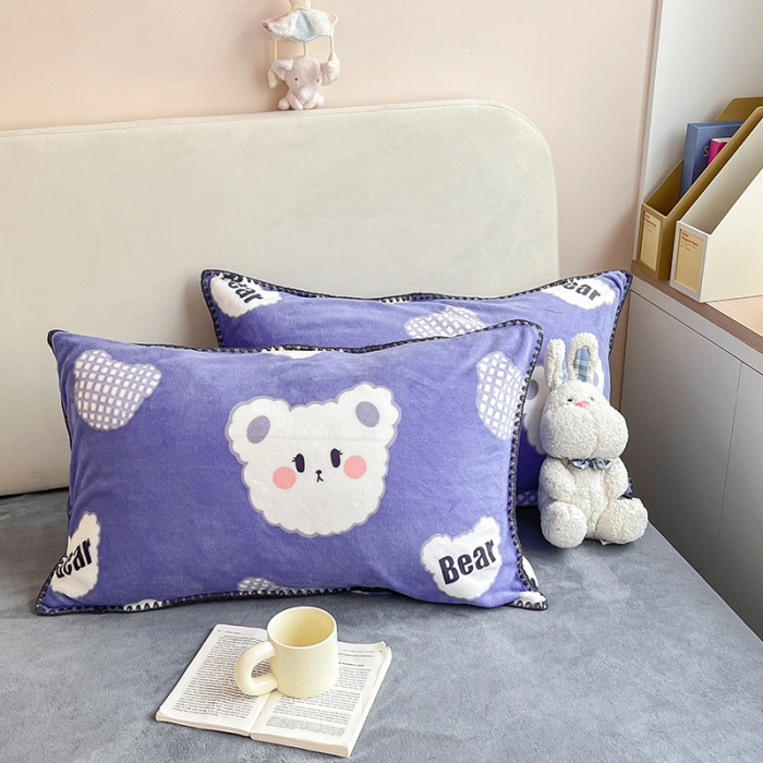 91家纺网 家纺一手货源 找家纺 安哆啦 新款贝壳边工艺牛奶绒珊瑚绒四件套单被套 饼干小熊仔