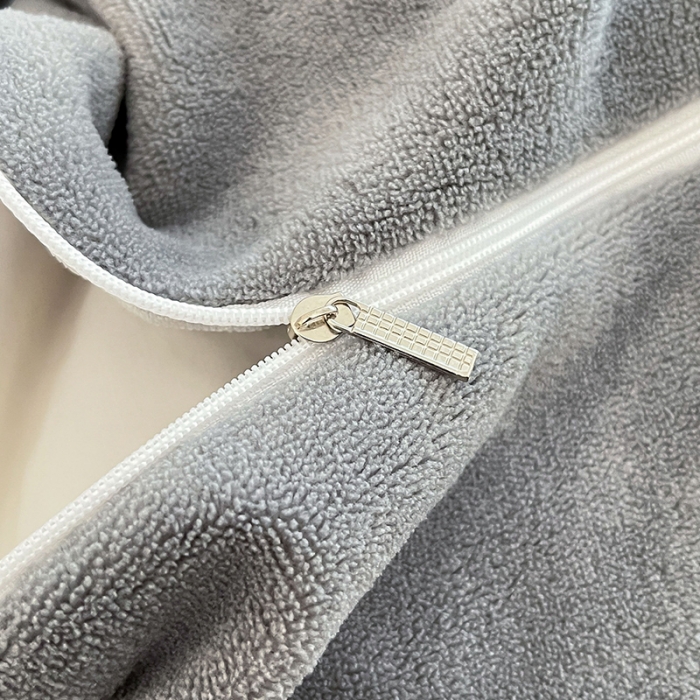 91家纺网 家纺一手货源 找家纺 安哆啦 新款贝壳边工艺牛奶绒珊瑚绒四件套单被套 格子羊咩咩