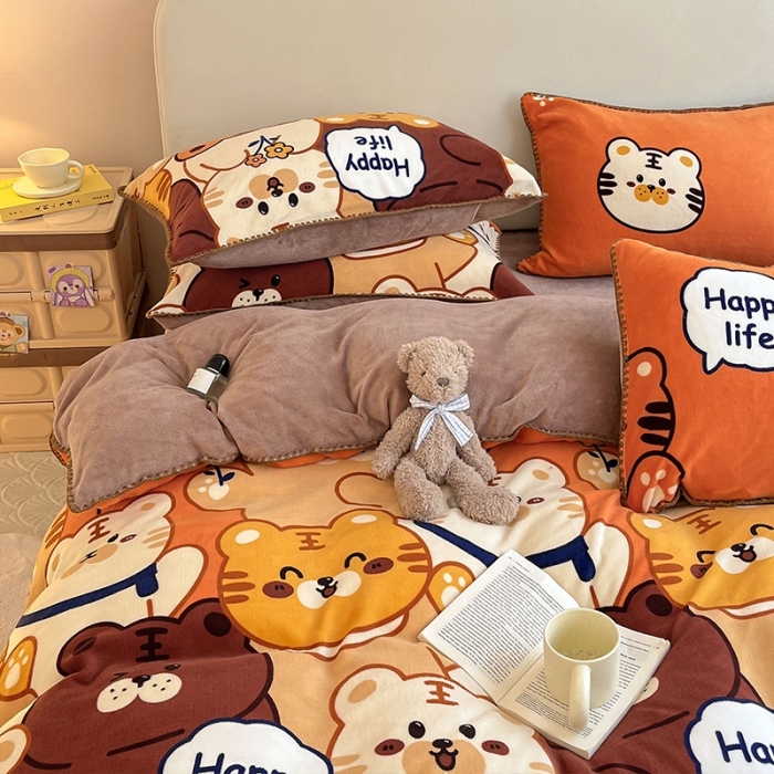 91家纺网 家纺一手货源 找家纺 安哆啦 新款贝壳边工艺牛奶绒珊瑚绒四件套单被套 虎虎乐园