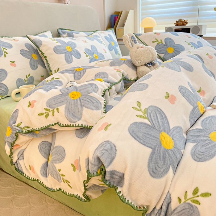 91家纺网 家纺一手货源 找家纺 安哆啦 新款贝壳边工艺牛奶绒珊瑚绒四件套单被套 花园里