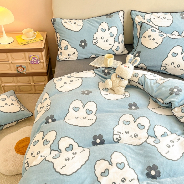 91家纺网 家纺一手货源 找家纺 安哆啦 新款贝壳边工艺牛奶绒珊瑚绒四件套单被套 萌萌兔
