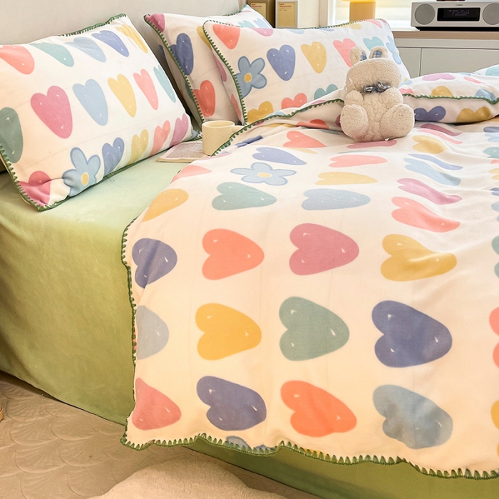 91家纺网 家纺一手货源 找家纺 安哆啦 新款贝壳边工艺牛奶绒珊瑚绒四件套单被套 心花怒放