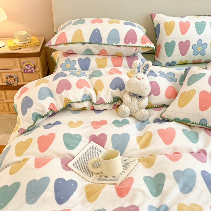 91家纺网 家纺一手货源 找家纺 安哆啦 新款贝壳边工艺牛奶绒珊瑚绒四件套单被套 心花怒放