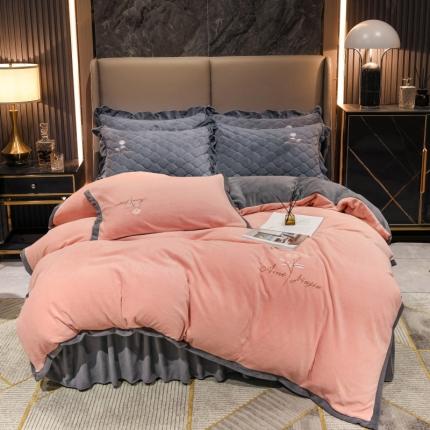 91家纺网 家纺一手货源 找家纺 （总）爱妮玖玖 2025新款牛奶绒纯色款夹棉床裙四件套