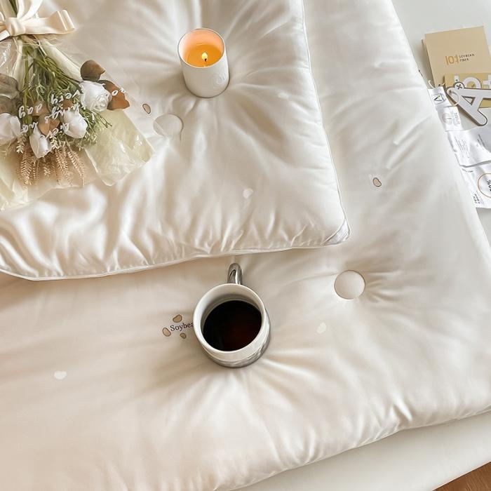 91家纺网 家纺一手货源 找家纺 2024新款剪花蚕丝大豆被芯高端大豆春秋被提花加厚冬被