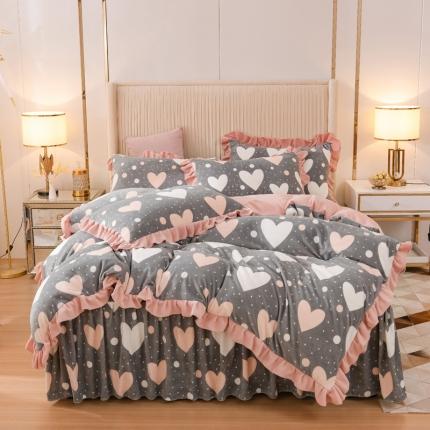 91家纺网 家纺一手货源 找家纺 （总）爱妮玖玖 2025新款牛奶绒印花款单层床裙四件套