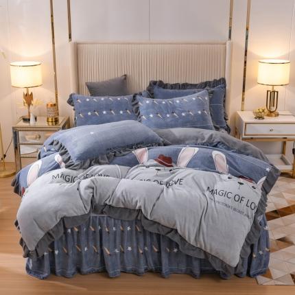 91家纺网 家纺一手货源 找家纺 （总）爱妮玖玖 2025新款牛奶绒印花款单层床裙四件套