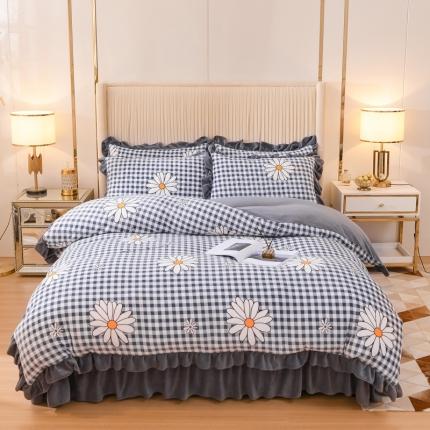 91家纺网 家纺一手货源 找家纺 （总）爱妮玖玖 2025新款牛奶绒印花款夹棉床盖四件套