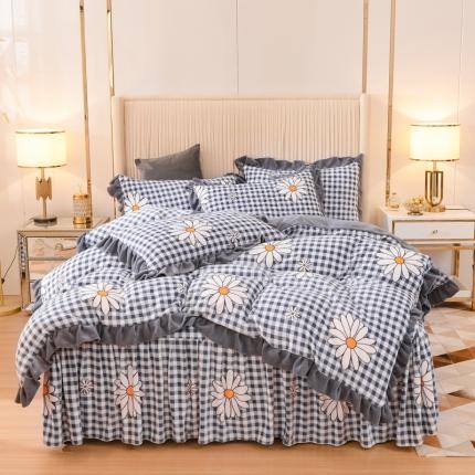 91家纺网 家纺一手货源 找家纺 （总）爱妮玖玖 2025新款牛奶绒印花款夹棉床裙四件套