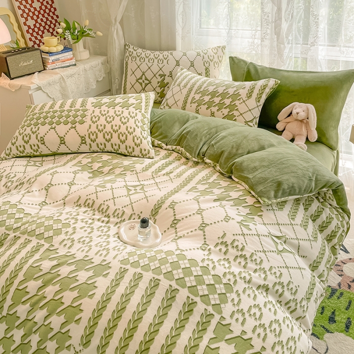 91家纺网 家纺一手货源 找家纺 HL原创 2022新款牛奶绒印花基础款 春色暖阳