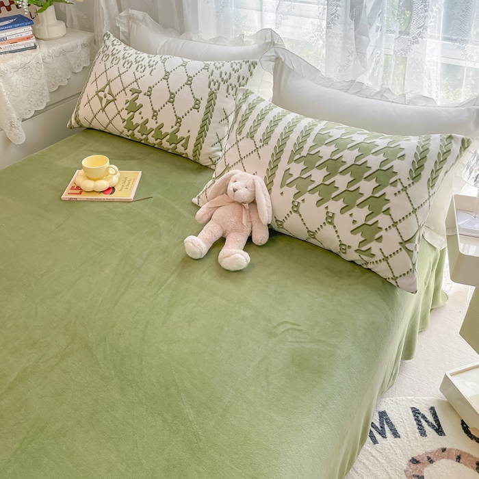 91家纺网 家纺一手货源 找家纺 HL原创 2022新款牛奶绒印花基础款 春色暖阳