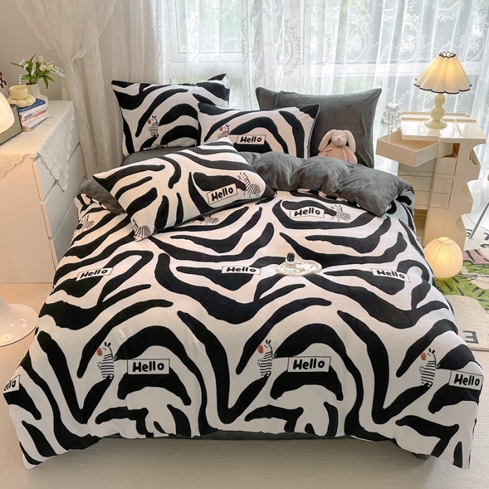 91家纺网 家纺一手货源 找家纺 HL原创 2022新款牛奶绒印花基础款 罗马生活