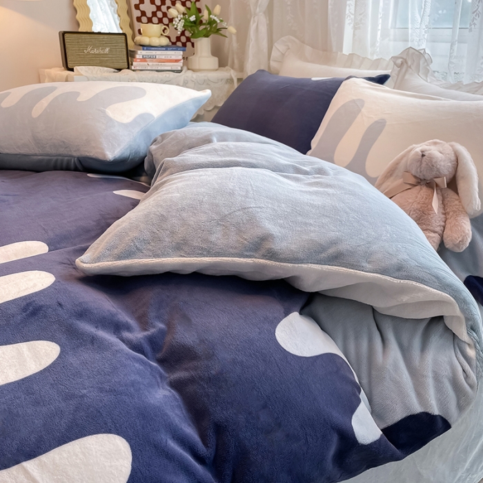 91家纺网 家纺一手货源 找家纺 HL原创 2022新款牛奶绒印花基础款 旅行