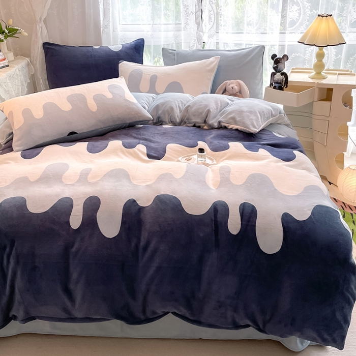 91家纺网 家纺一手货源 找家纺 HL原创 2022新款牛奶绒印花基础款 旅行