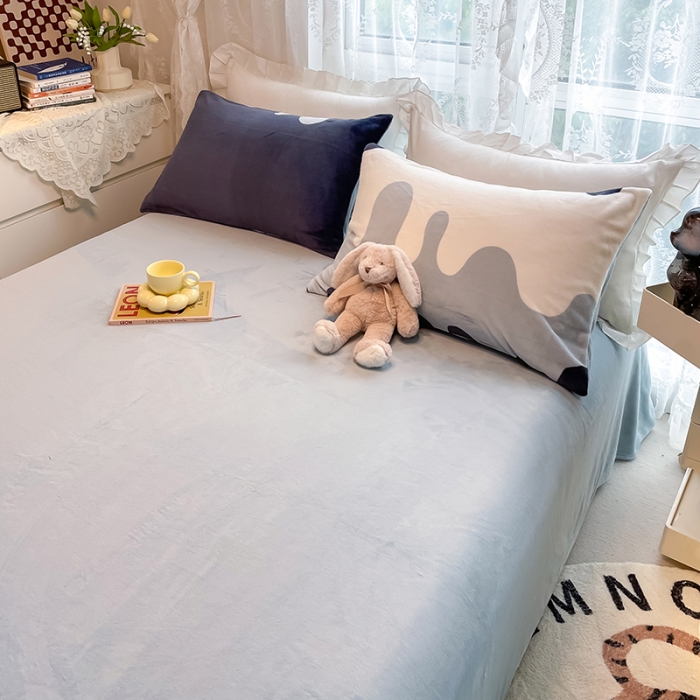 91家纺网 家纺一手货源 找家纺 HL原创 2022新款牛奶绒印花基础款 旅行