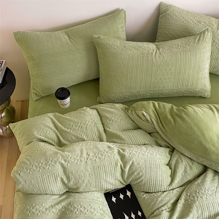 91家纺网 家纺一手货源 找家纺 总小久久2023欧式烂花A类3D雕花纯色牛奶绒法莱绒四件套