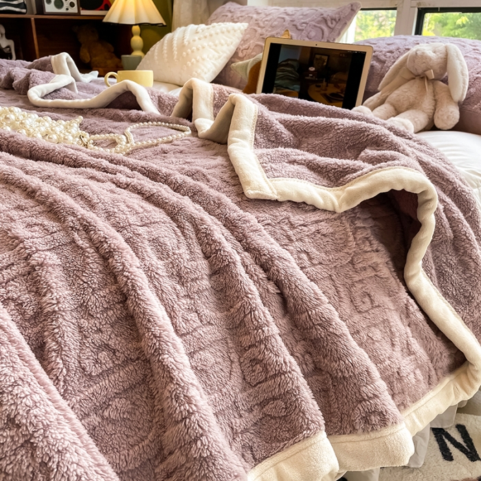 91家纺网 家纺一手货源 找家纺 HL原创 2022新款色织提花啵啵绒毯 色织提花毯-香芋色