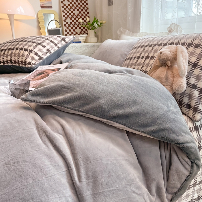 91家纺网 家纺一手货源 找家纺 HL原创 2022新款纯色混搭牛奶绒四件套 灰配格