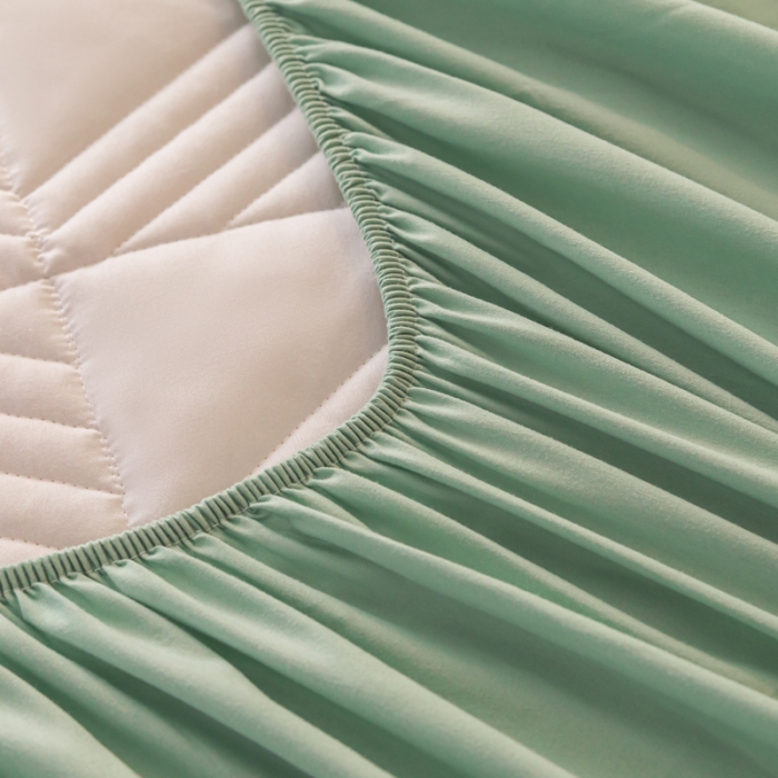 91家纺网 家纺一手货源 找家纺 乐视 2024新款A类纯色大豆纤维夹棉床笠 线条格-果绿