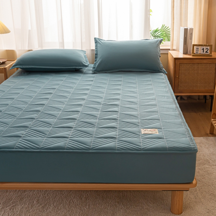 91家纺网 家纺一手货源 找家纺 乐视 2024新款A类纯色大豆纤维夹棉床笠 线条格-湖蓝