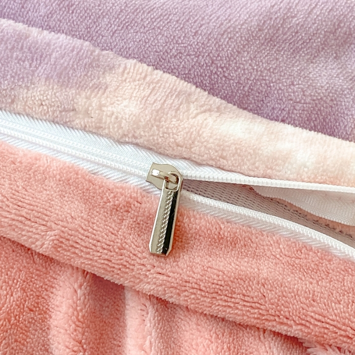 91家纺网 家纺一手货源 找家纺 木堇 2022秋冬款高克重甜美系列印花牛奶绒四件套 爱心泡泡