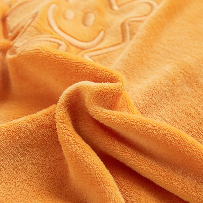 91家纺网 家纺一手货源 找家纺 凡客家居 2022新款牛奶绒立体绣花四件套 星际潮牌-蜜桔橙