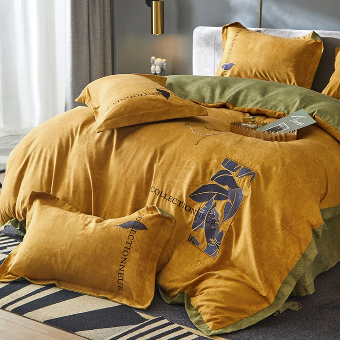 91家纺网 家纺一手货源 找家纺 凡客家居  2022新款阳绒磨毛刺绣博拉图系列四件套 博拉图-姜黄