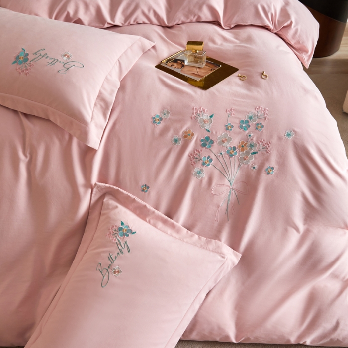 91家纺网 家纺一手货源 找家纺 凡客家居22新款60支高端锦棉优雅手捧花绣花系列 花语-粉