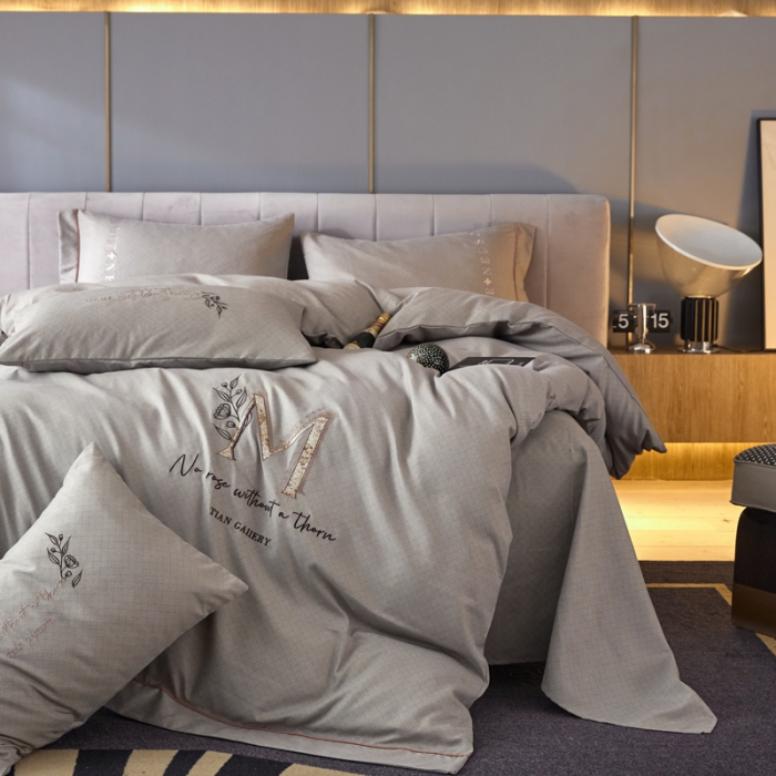 91家纺网 家纺一手货源 找家纺 凡客家居  2022新款阳绒磨毛刺绣诺伊系列四件套 诺伊-灰