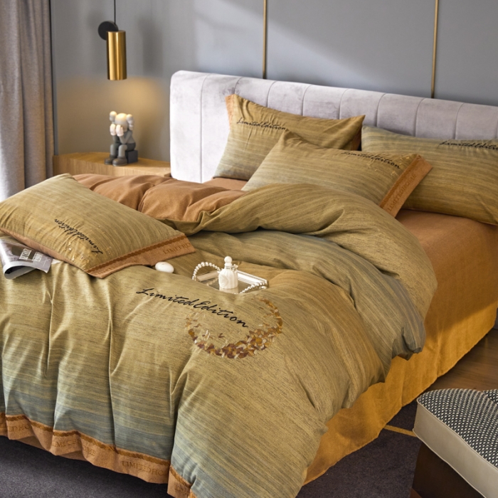 91家纺网 家纺一手货源 找家纺 凡客家居  2022新款阳绒磨毛刺绣卡曼系列四件套 卡曼-绿