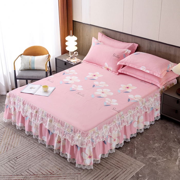 91家纺网 家纺一手货源 找家纺 纽缦 2022新款纯棉磨毛加厚系列-单床裙 语茉花开-粉