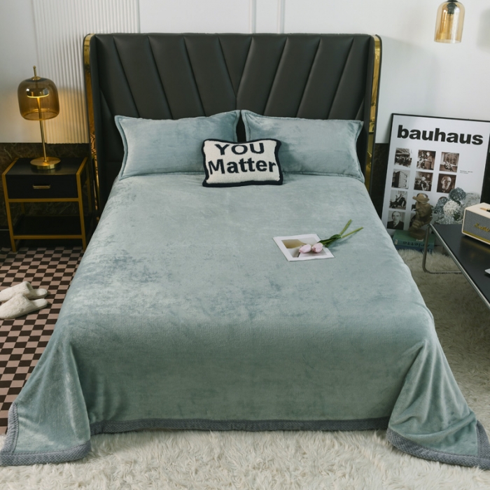 91家纺网 家纺一手货源 找家纺 雅萱  2024新款菠萝格牛奶绒包边毛毯 百合绿