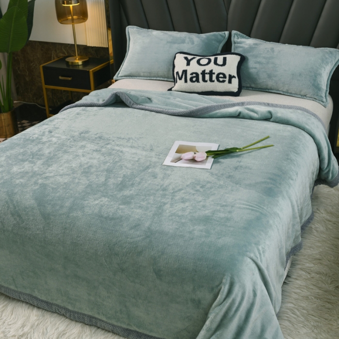 91家纺网 家纺一手货源 找家纺 雅萱  2024新款菠萝格牛奶绒包边毛毯 百合绿