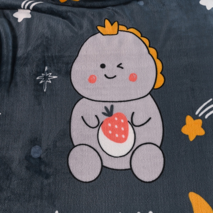 91家纺网 家纺一手货源 找家纺 雅萱  2024新款菠萝格牛奶绒包边毛毯 草莓恐龙