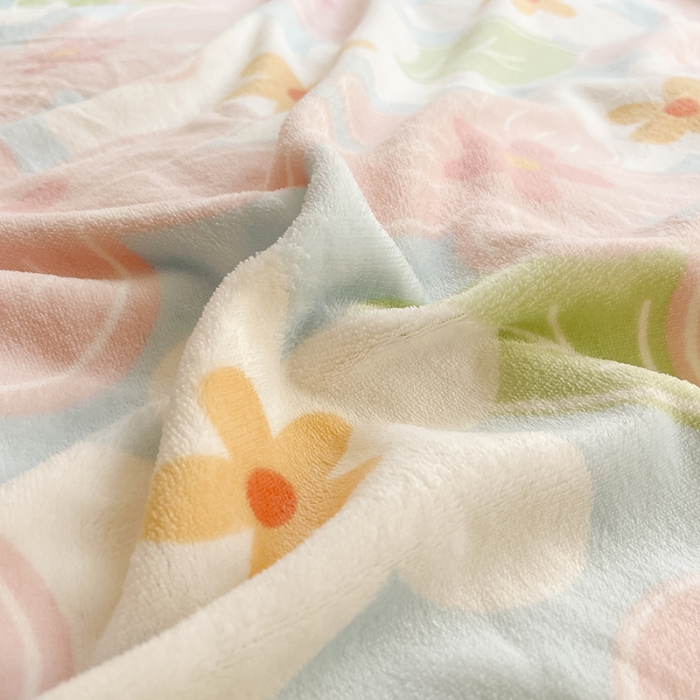 91家纺网 家纺一手货源 找家纺 琪格格 新品热款牛奶绒精拍A牛奶绒B兔兔绒大包边四件套